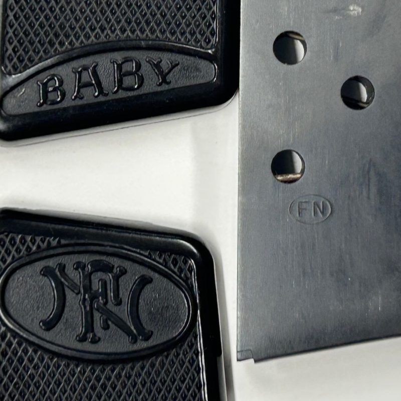 FN BABY Guancette e Caricatore - immagine 3